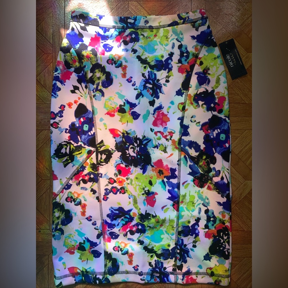 NWT Nicole Miller Women's XS Floral Glaze Stretch Pencil Skirt Straight $44 MSRP